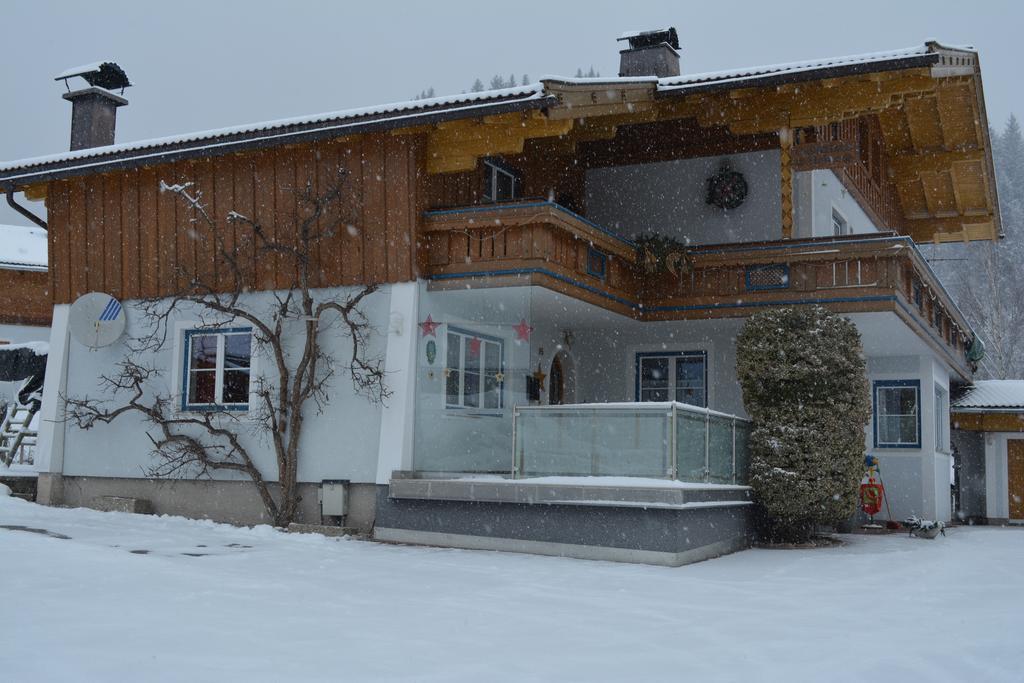 Gaestehaus Huber 莱奥冈 外观 照片